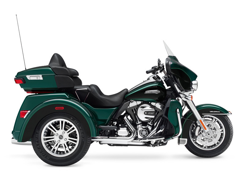 2016 Harley-Davidson&#174; Trike FLHTCUTG - Tri Glide&#174; Ultra Brighton, Michigan