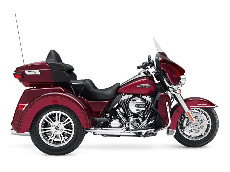 2016 Harley-Davidson&#174; Trike FLHTCUTG - Tri Glide&#174; Ultra Brighton, Michigan
